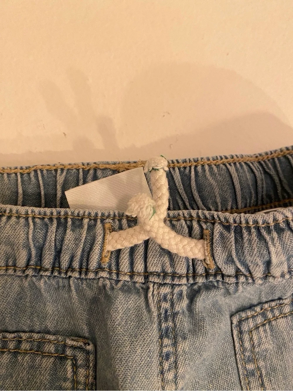 Zara comfortable light